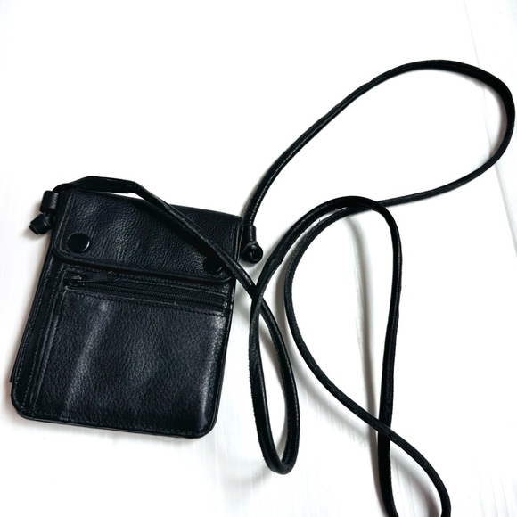 Vintage 80’s Boss Black mini Shoulder 
Leather wallet on a crossbody strap - Picture 1 of 9
